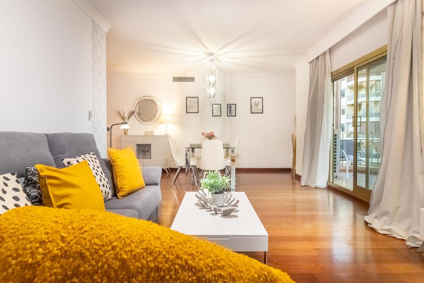 Apartamento Sofia Fuengirola Vistas Al Mar Atardeceres Magicos Luaran gambar