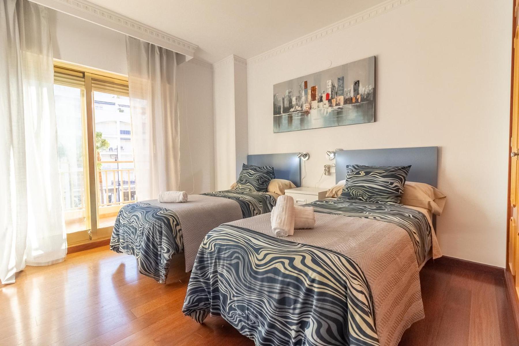 Apartamento Sofia Fuengirola Vistas Al Mar Atardeceres Magicos Luaran gambar